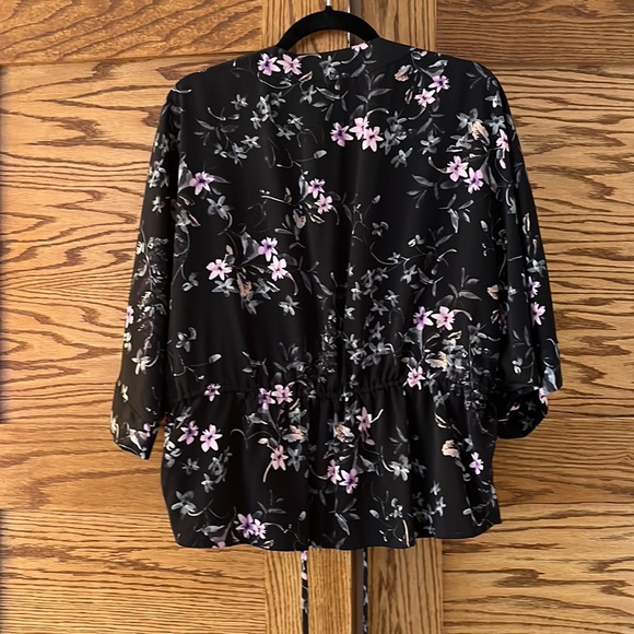 Limited Express Floral Kimono Top, Petite Small - Picture 2 of 5